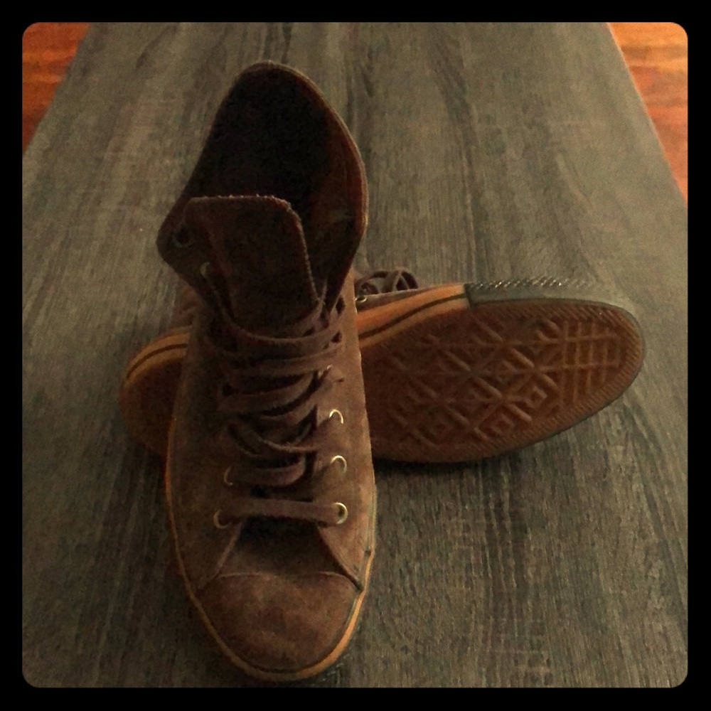 Brown suede converse all star high tops